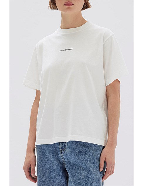 ASSEMBLY LABEL - Women's Exhibited Print Short SS Tee - ANTIQUE WHT/BLK