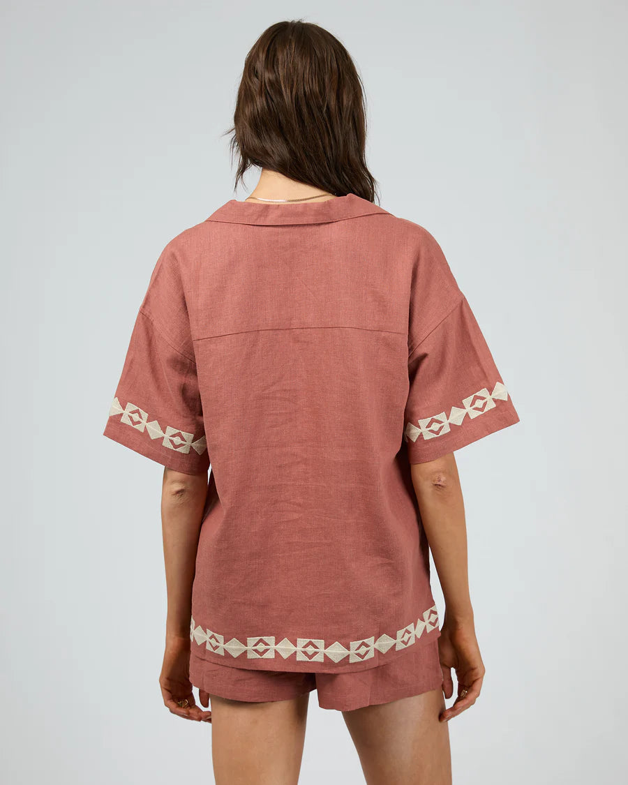 SILENT THEORY - Capri Shirt - CLAY