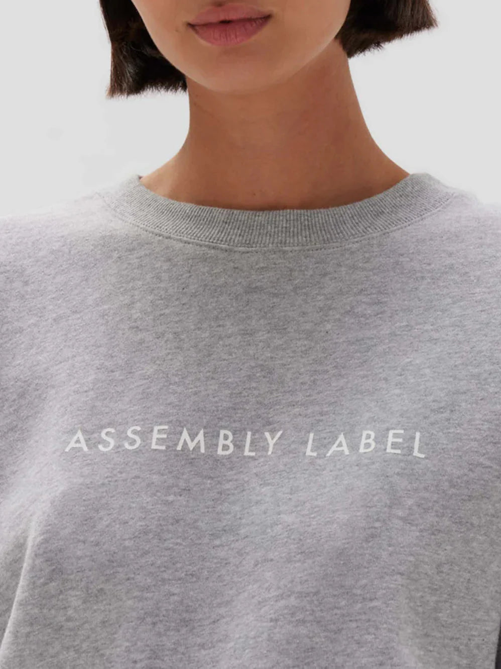 ASSEMBLY LABEL - Logo Fleece Womens - GRYMRL/WHT