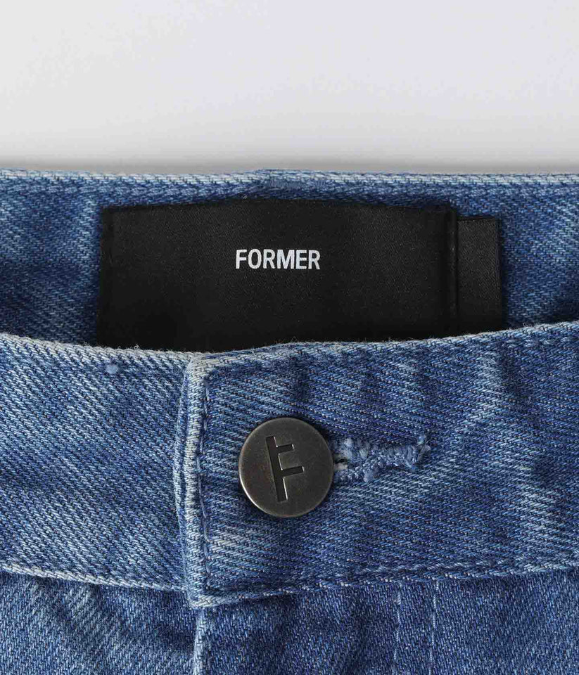 FORMER - Distend Walk Short - WORN DENIM