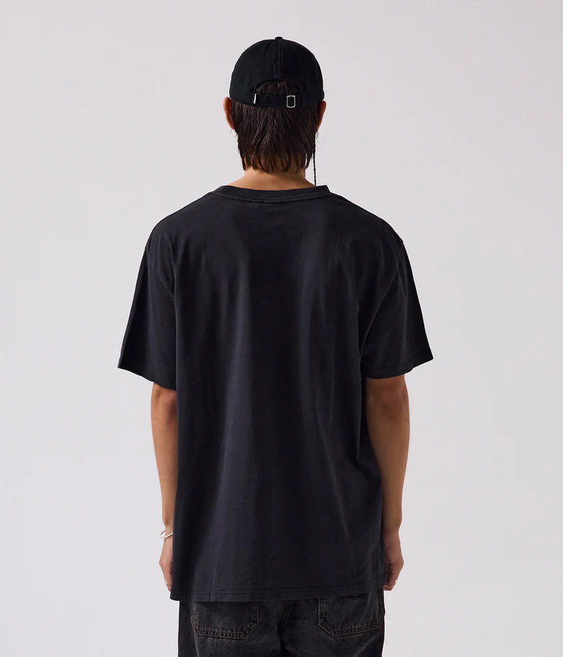 FORMER - Stray T-Shirt - WASHED BLACK