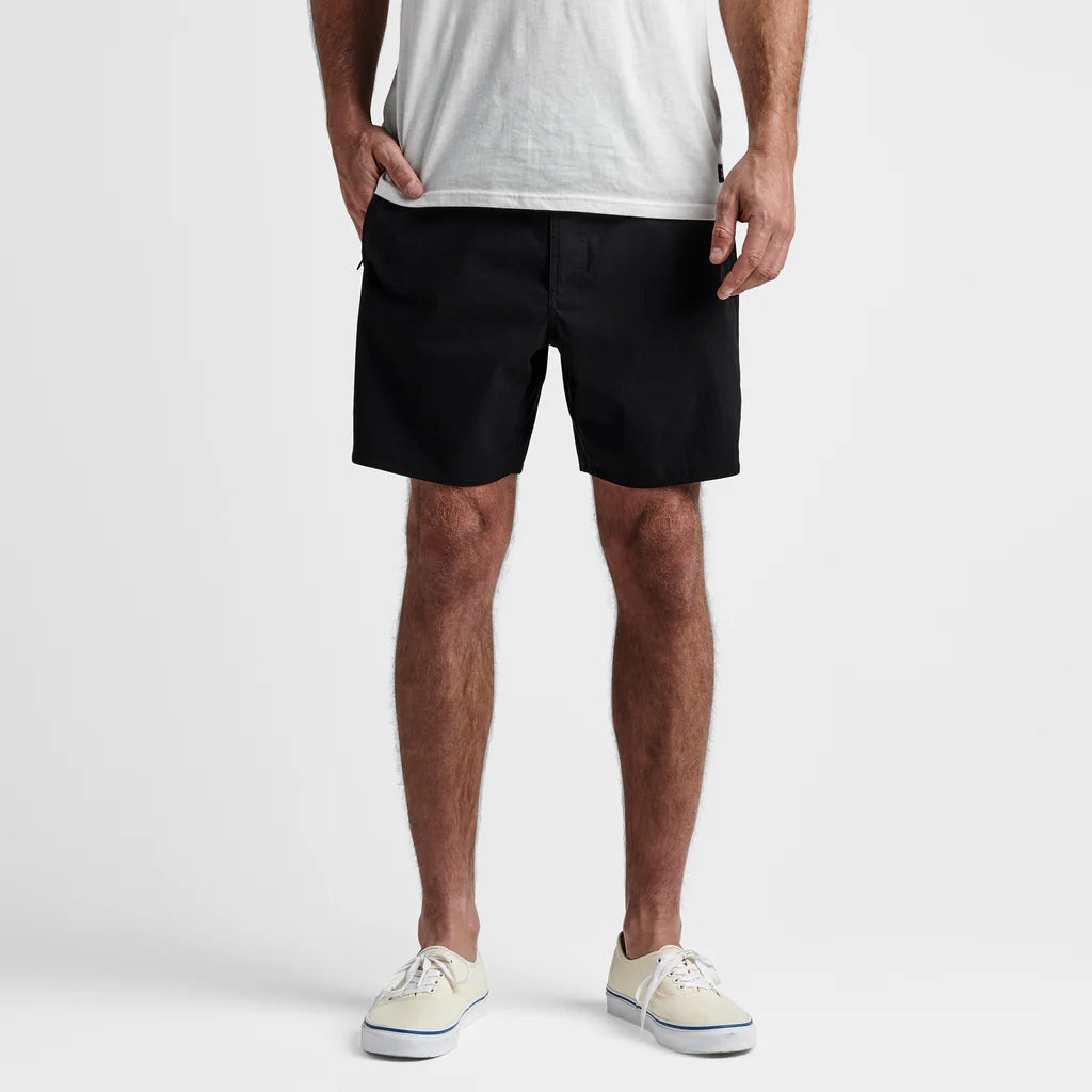 ROARK - Layover Trail Shorts 17" - BLACK