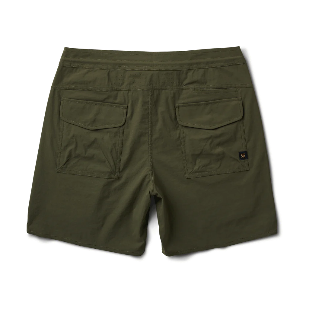 ROARK - Layover Trail Shorts 17" - MILITARY