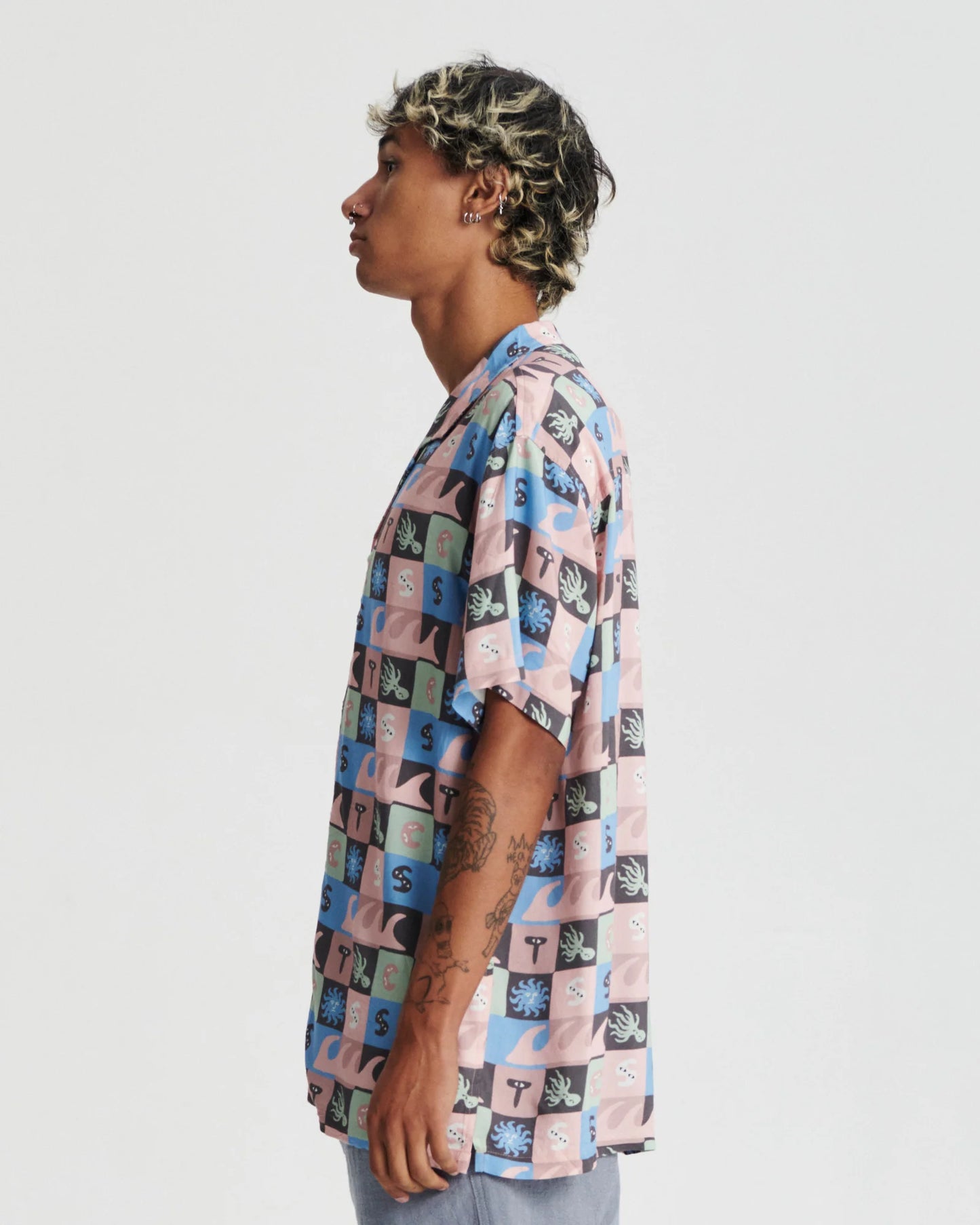 THE CRITICAL SLIDE SOCIETY - Lifecycle SS Resort Shirt - MUSK