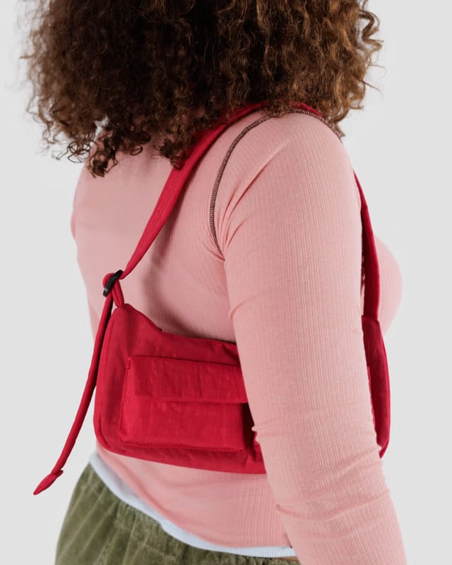 BAGGU - Cargo Shoulder Bag - CANDY APPLE